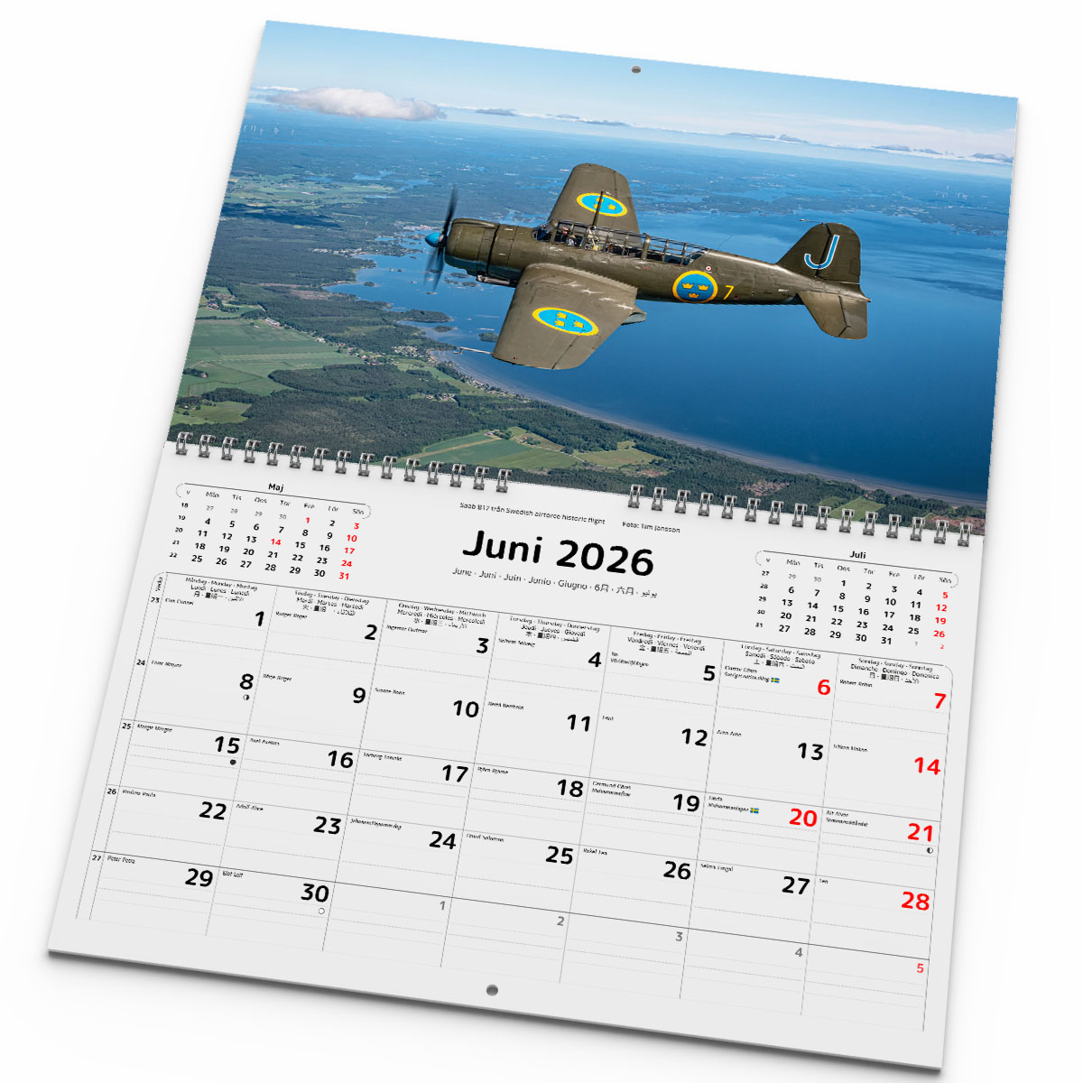 Väggkalender Classic Wings 2026 uppslag